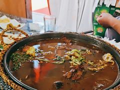 -八两八金·莱芜特色炒鸡(市南漳浦路店)