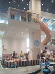 -奈尔宝·儿童乐园·亲子餐厅(华采天地店)