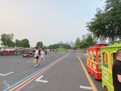 -南京眼步行桥