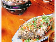-苗湘食府(十年店)