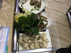 -海大大蒸汽海鲜餐厅·粤菜·特色小炒(欢乐颂店)