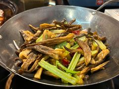 干锅有机鹿茸菇-味莊餐厅(康庄南街店)