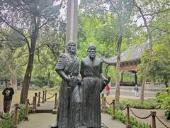 -汇龙潭