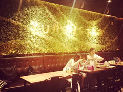 android_upload_pic-Yum Bistro