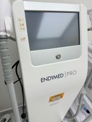 -张小熊连锁轻医美