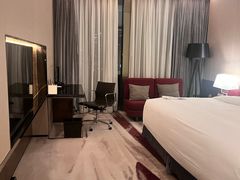 -广州天河希尔顿酒店