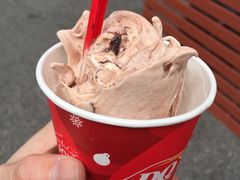 -Dairy Queen