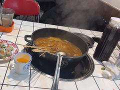 -九街淑芬掌中宝串串公司(内街文化创意园店)