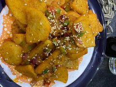 -伊源鼎盛餐饮服务有限公司