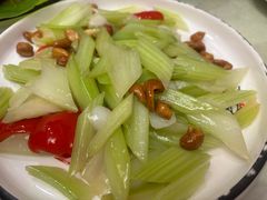 -眷江南之小蓝鲸(王府大街店)