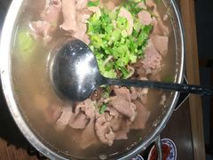 -肖四女乐山跷脚牛肉(世博源店)