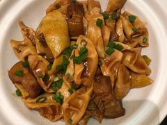 红焖野山笋-亢龙太子酒轩(东湖店)