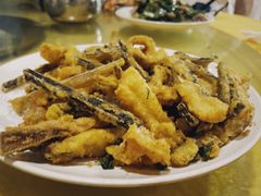 -鲤鱼塘农家山庄