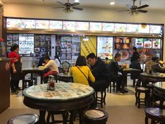 大堂-翅翅赢碗仔翅(拱北口岸店)