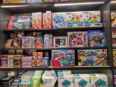 -酷乐潮玩(金桥国际店)