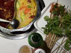 -佰人王串串香火锅(洋珠巷店)