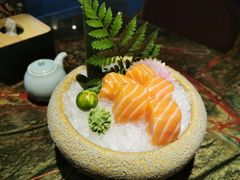 三文鱼刺身-炙柒Sekinana·精致料理 烧鸟·铁板烧(海上世界店)