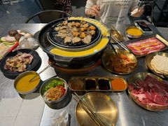 -胡悦里韩式烤肉(芝罘万达广场店)
