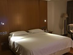 -青岛海都大酒店(黄岛金沙滩井冈山路地铁站店)