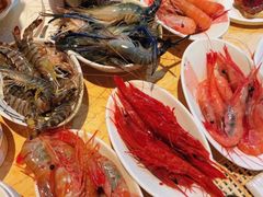 -雍和会海鲜姿造自助(湖东路店)