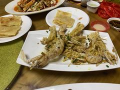 -四川小胡子海鲜(丁村万人海鲜广场店)