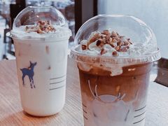 -瑞幸咖啡(时代TIT广场店)