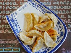 马蹄锅贴-长人馄饨铺(解放街店)