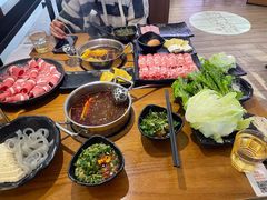 -呷哺呷哺(万达新世界店)