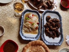 -维吾尔餐厅(宜山路店)