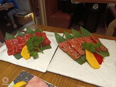 -炼火烤肉店