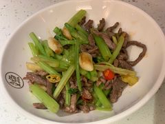 -江渔儿酸菜鱼(奥园广场金发购物中心店)