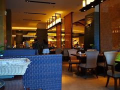 -三亚湾海居铂尔曼度假酒店