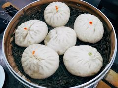 鲜虾仁肉包子-张包铺(道外店)