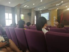 -上海市虹口区教育学院实验中学