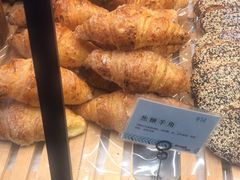 -Dough&Joe团憩(瑞虹天地月亮湾店)