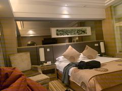 -南京双门楼宾馆(盐仓桥地铁站阅江楼店)