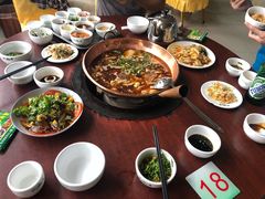-朝伟清真铜瓢牛肉馆(三十年老·店)