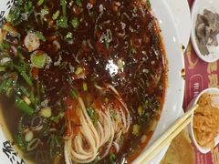 -牛一嘴·兰州牛肉面·大盘鸡(财富中心店)