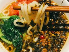 小锅米线-半山腰·云南菜(侨福芳草地店)