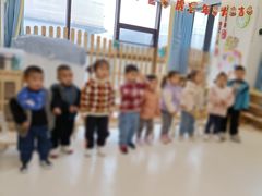 -好奇星国际托育(金地自在城校区)