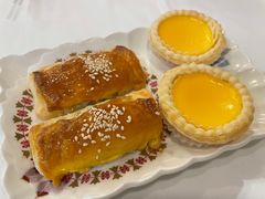 蛋挞拼叉烧酥-东海海鲜酒家(流花店)