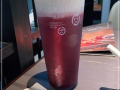 -喜茶(北京华贸购物中心店)