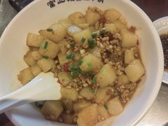 -富正毅三下锅·湘西韵味(天门山索道店)