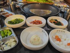 -彭妈家•韩国烤肉料理(张杨路店)