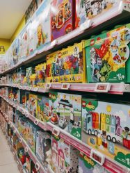 -孩子王(万达广场店)