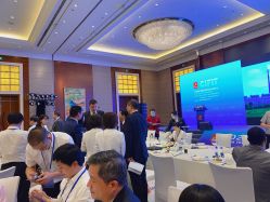 点击看大图 -上海雅居乐万豪侯爵酒店·宴会厅
