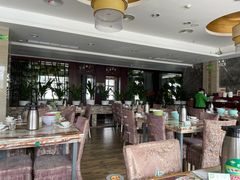 大堂-椿记烧鹅(叠彩店)