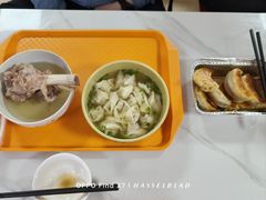 -周震馄饨