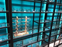 -Trend1881视光·蔡司视觉(领展广场店)