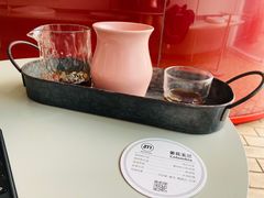 -UNI UNI(环亚凯瑟琳店)